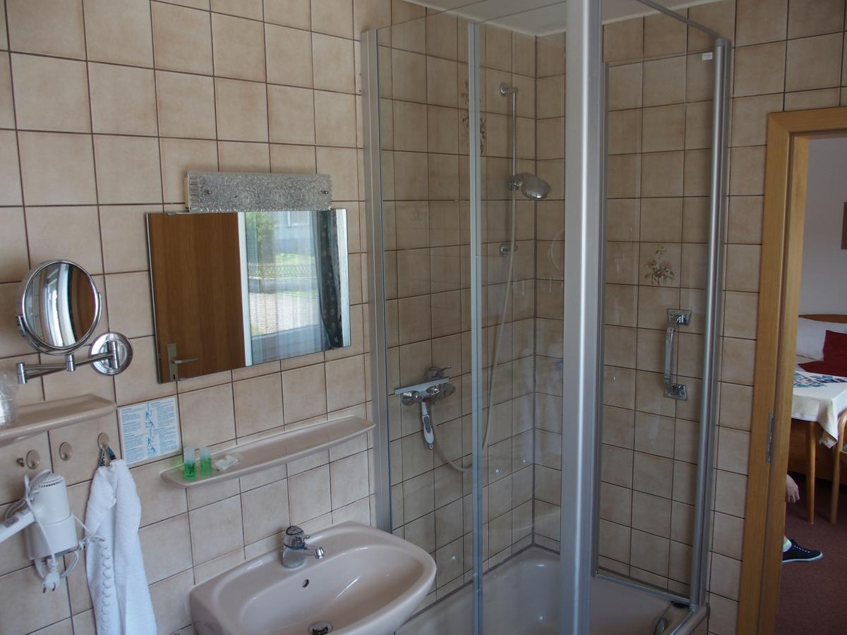 Hotel Pension Cafe Hasler Bodman-Ludwigshafen Εξωτερικό φωτογραφία